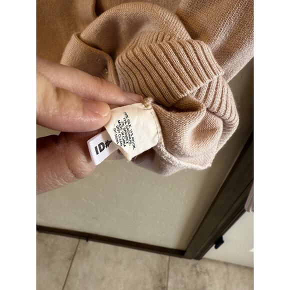 Vtg Dainty Express Silk Cashmere Sz Small Cardigan PinkSweater Rhinestone Button - Picture 11 of 11